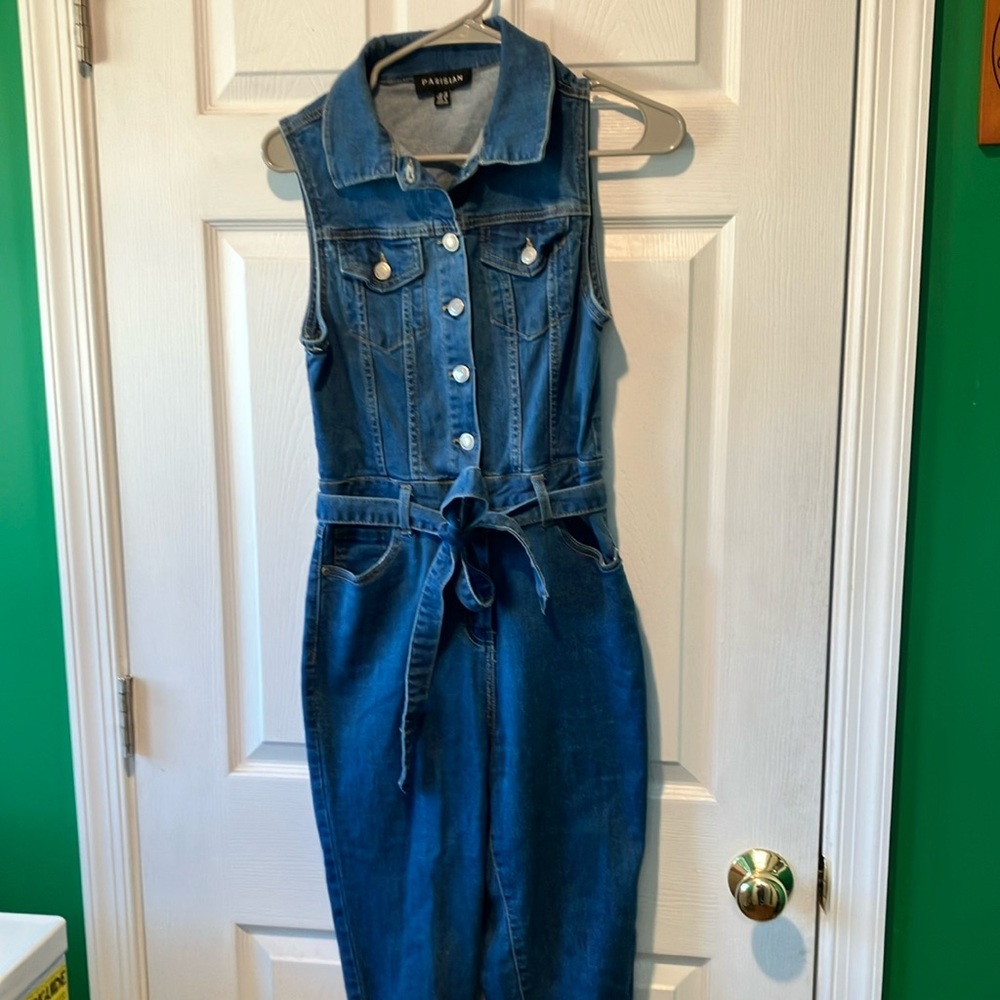 Blue Denim Sleeveless Jumpsuit size 6 Parisian works asos belted